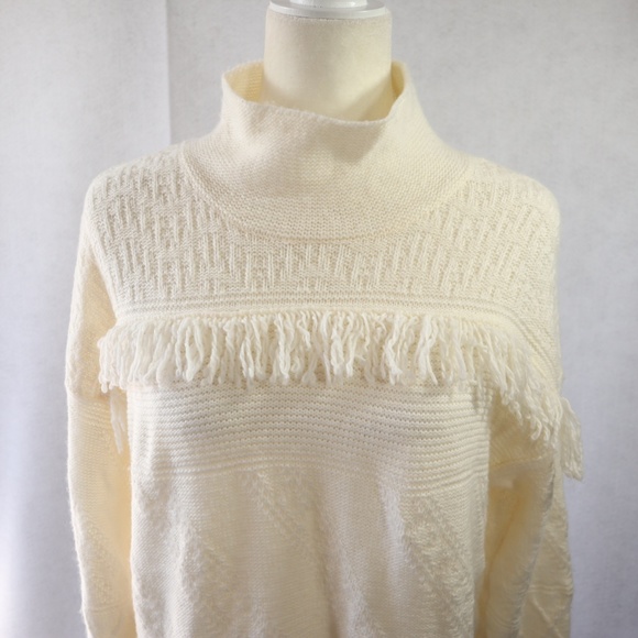 New Sonoma Tassels Beige Sweater Size Large - Picture 3 of 8